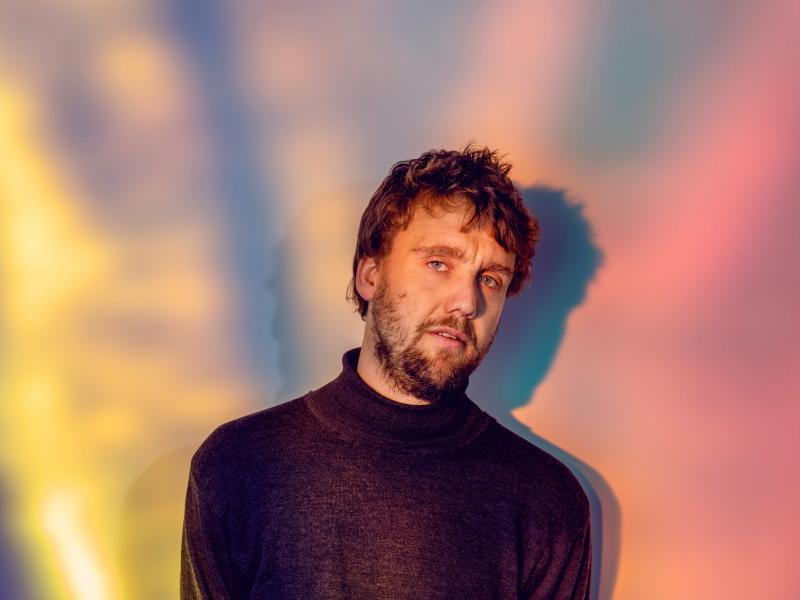 Foto af forfatter Malte Tellerup, taget af fotograf Sara Galbiati