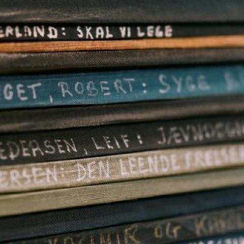 Billede af ældre manuskripter i stak - Fotograf: Sofie Amalie Klougart