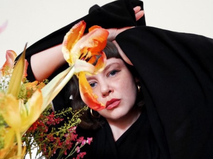 Foto af forfatter Johanne Kirstine Fall - Fotograf: Nefeli Have